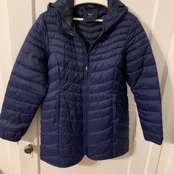 Spring/fall coats and winter coat - Picture 6 of 7